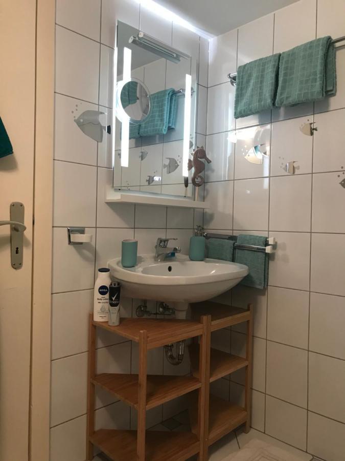 Nias Guesthouse Reinbek Eksteriør bilde