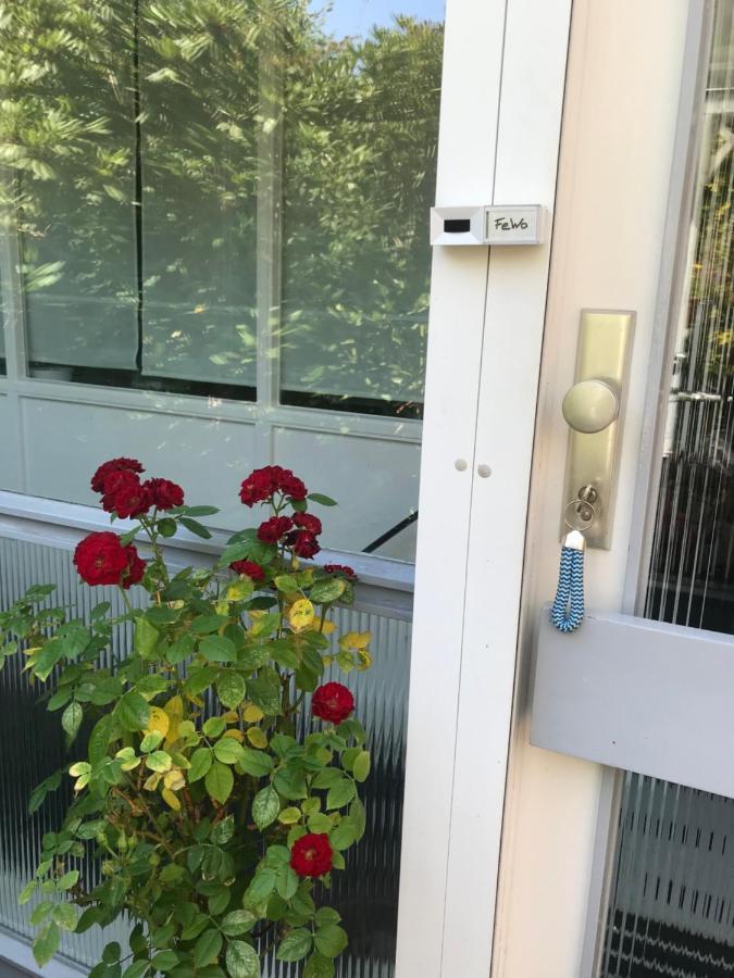 Nias Guesthouse Reinbek Eksteriør bilde
